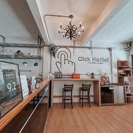 Click Hostel Bangkok Exterior foto